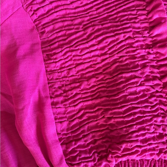 Alice Blue Blouse Size Medium Hot Pink Pillow Sleeve NWOT - Picture 4 of 6